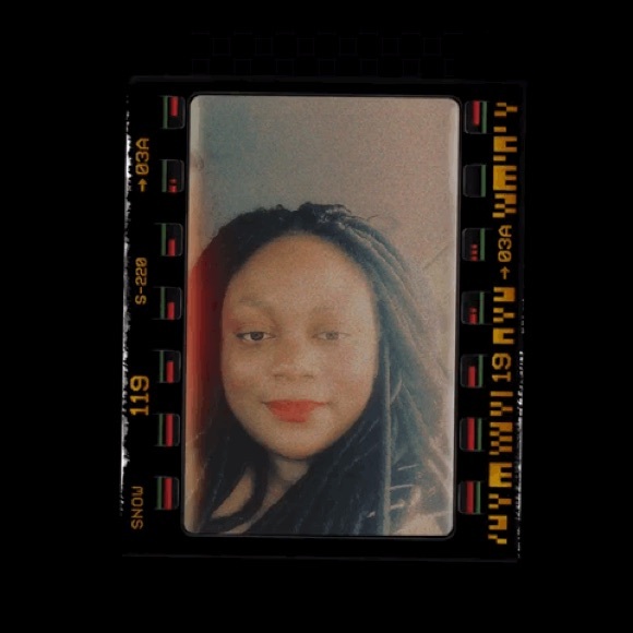 Meet your Posher, Rayshel - Picture 1 of 1